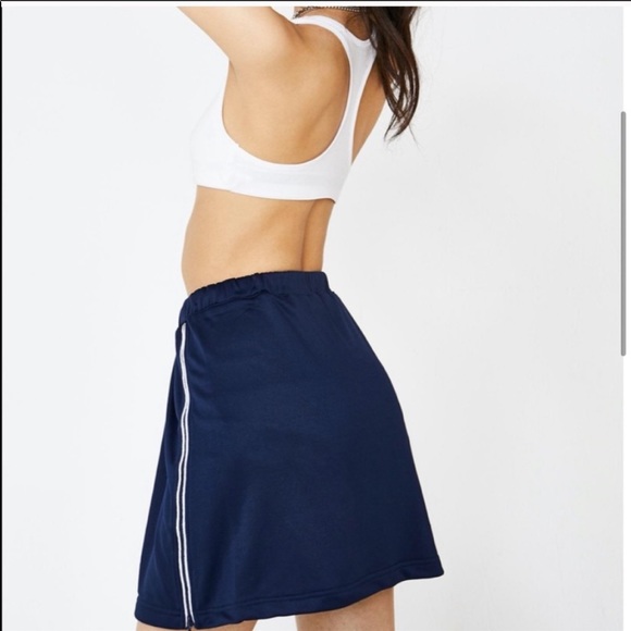 NWT Women’s Fila Tennis Skirt - Picture 6 of 7